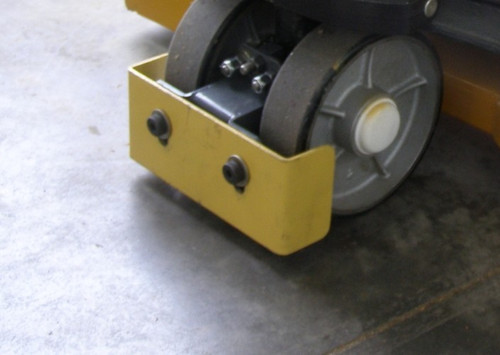 Foot guard debris - guard,