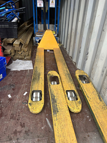 Yellow manual pallet - yellow,