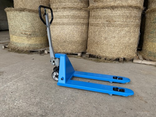 Manual pallet truck - pallet,